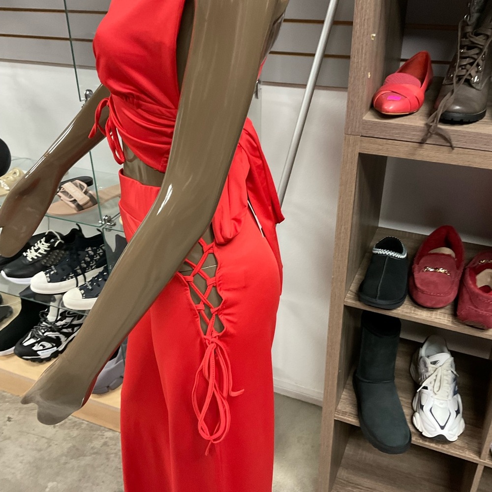 Dress - Picture 2 of 2